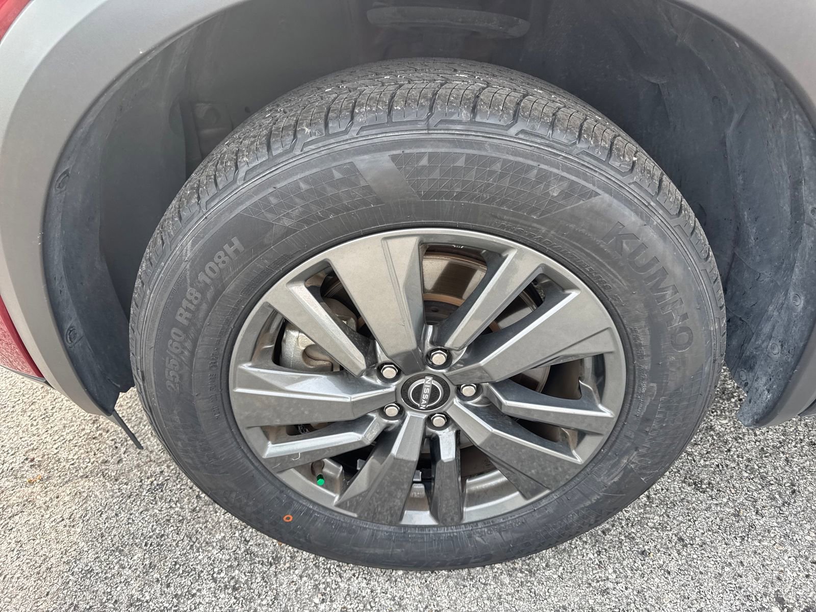 Certified 2024 Nissan Pathfinder SV FWD image 10