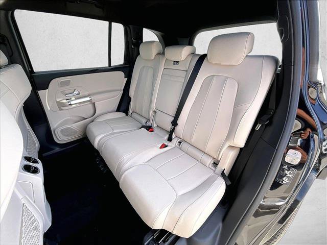 New 2026 Mercedes-Benz GLB 250 image 12