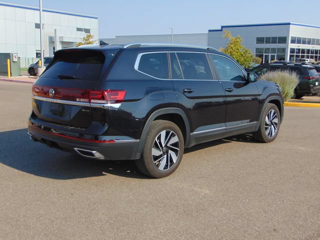 Used 2025 Volkswagen Atlas SEL AWD/4WD image 4