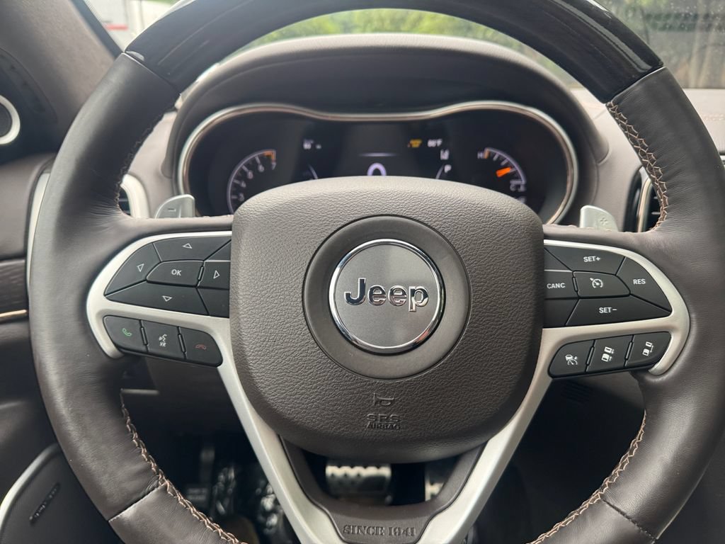 Used 2019 Jeep Grand Cherokee Summit w/ Platinum Series Group AWD/4WD image 31