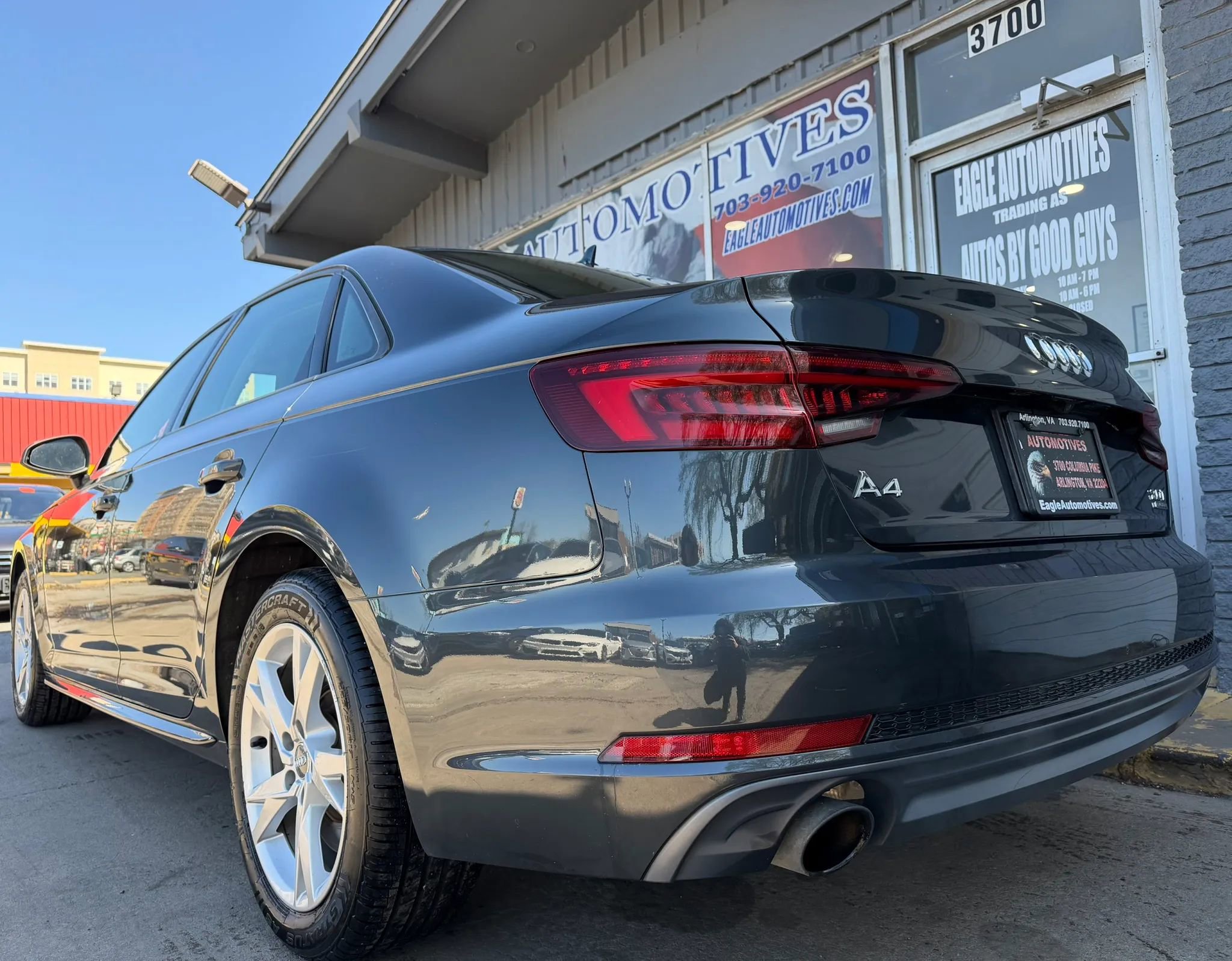 Used 2018 Audi A4 2.0T Premium w/ Convenience Package AWD/4WD image 5