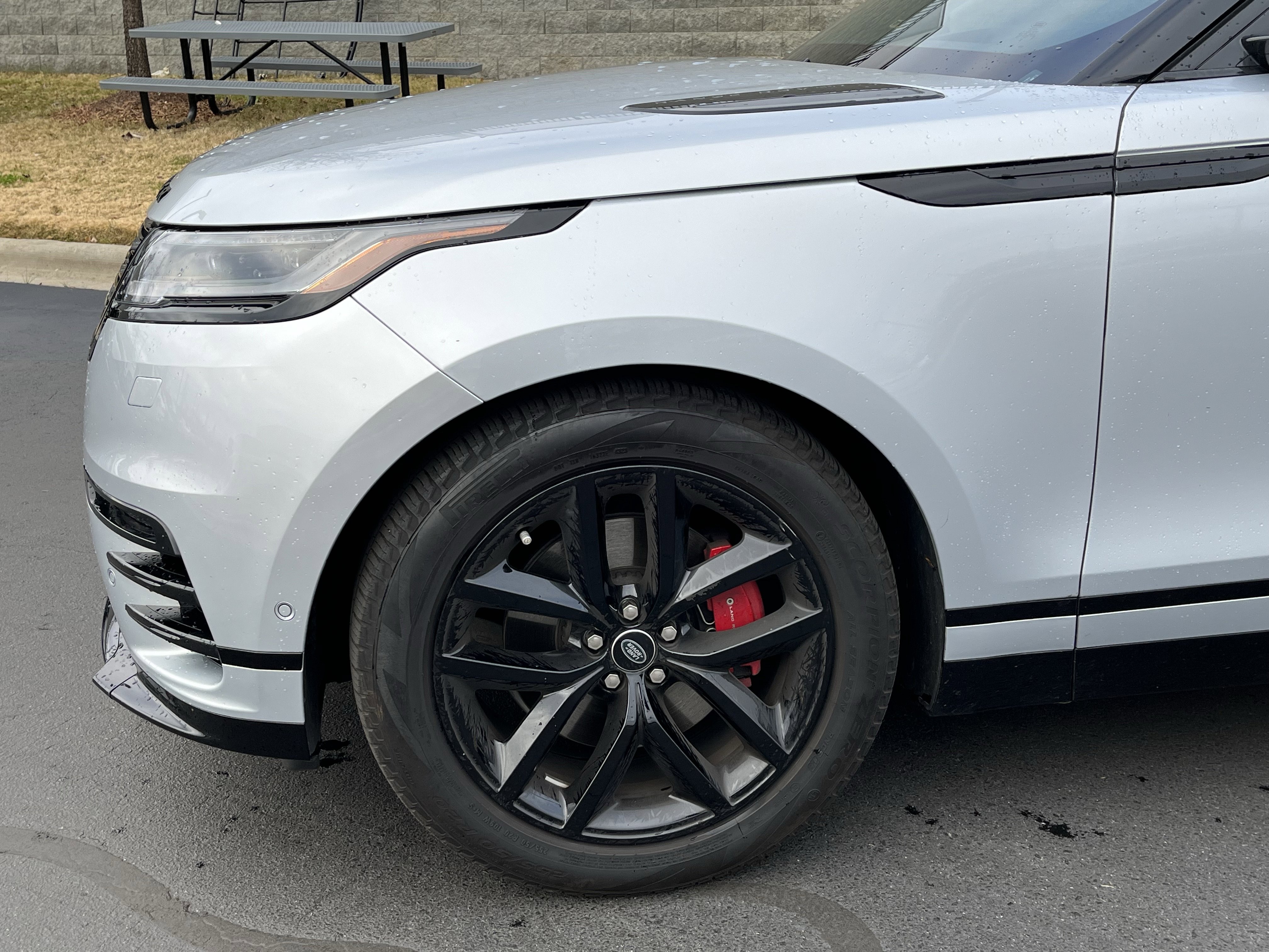 Used 2024 Land Rover Range Rover Velar Dynamic SE image 13