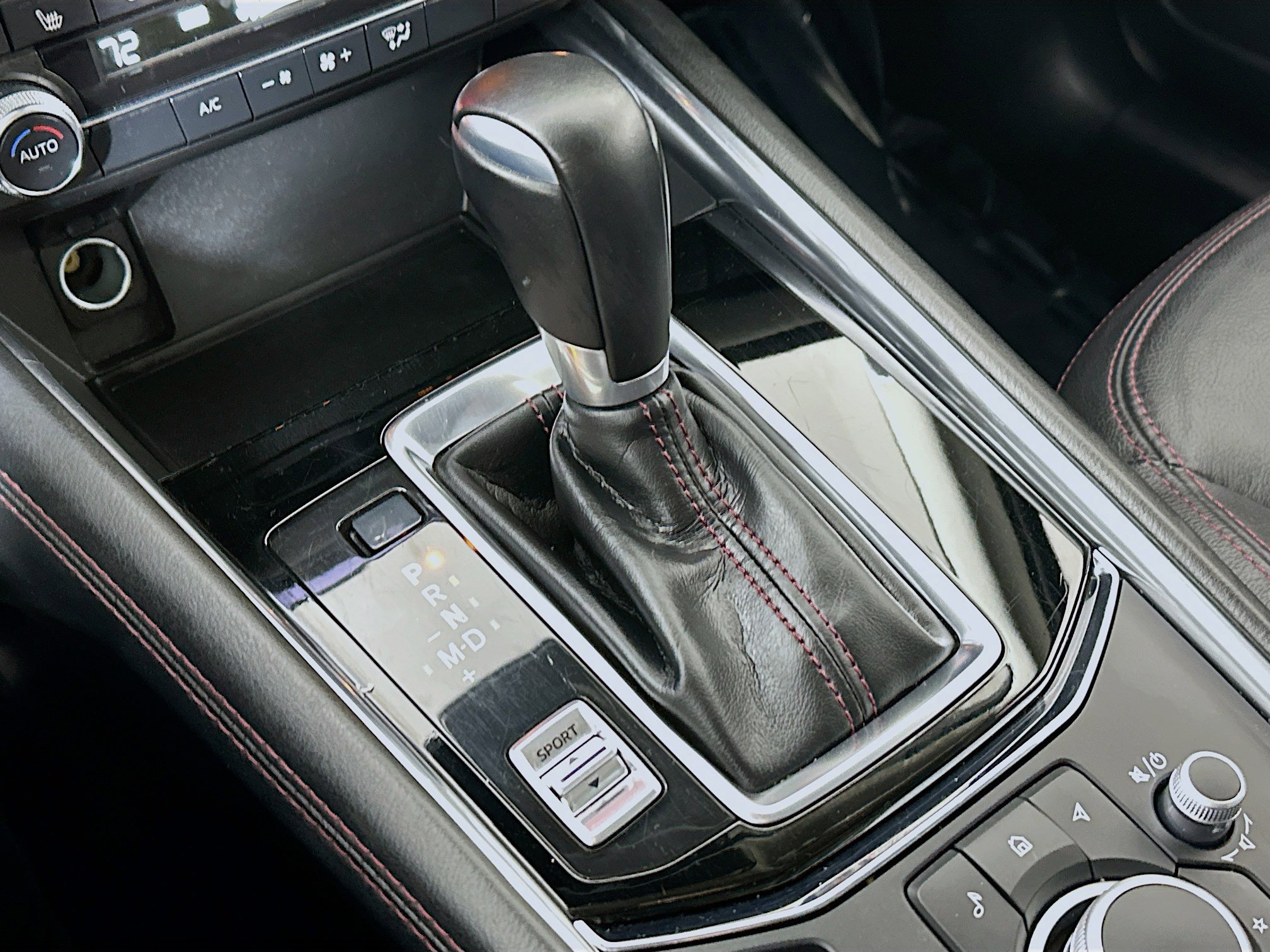 Used 2024 MAZDA CX-5 Carbon Edition image 17