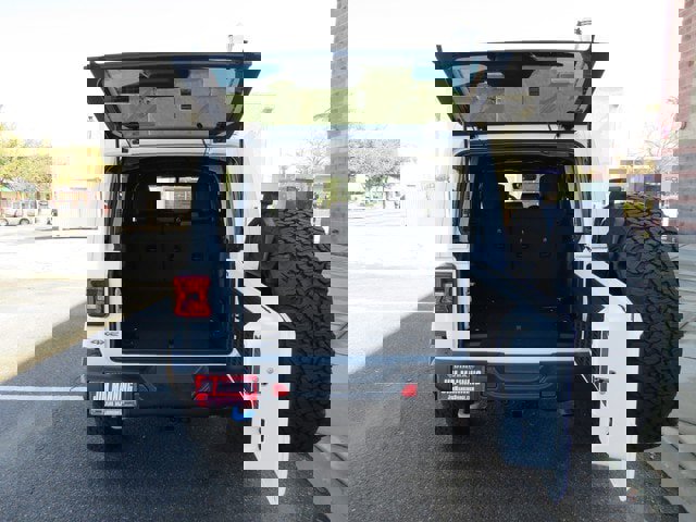 New 2023 Jeep Wrangler Rubicon w/ Steel Bumper Group image 39