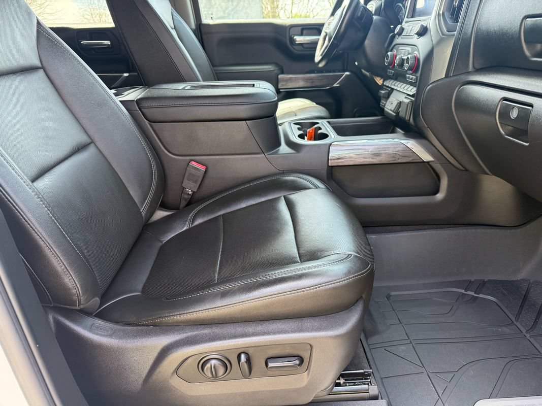 Used 2019 Chevrolet Silverado 1500 LTZ w/ LTZ Plus Package AWD/4WD image 45
