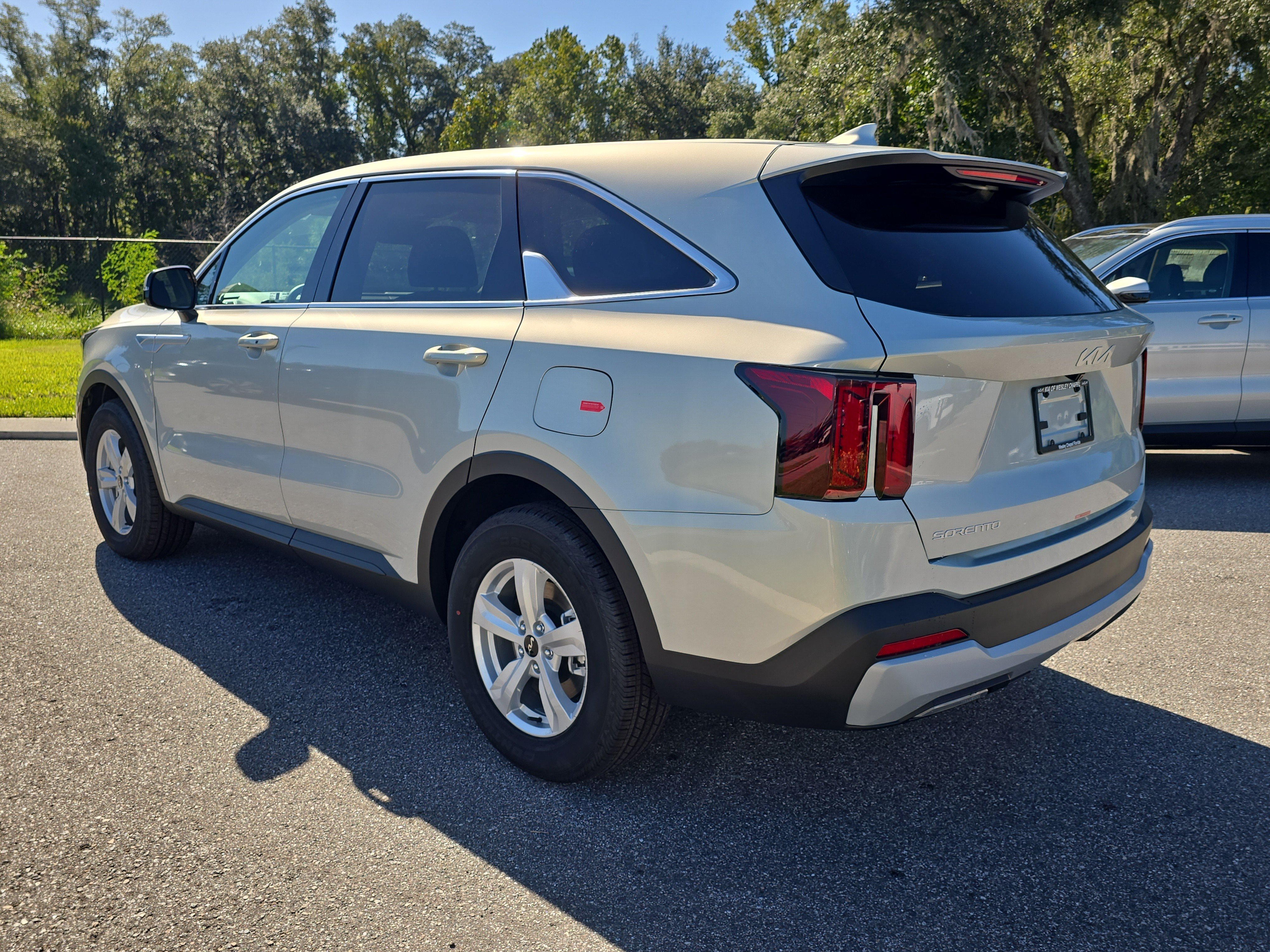 New 2026 Kia Sorento LX FWD image 6