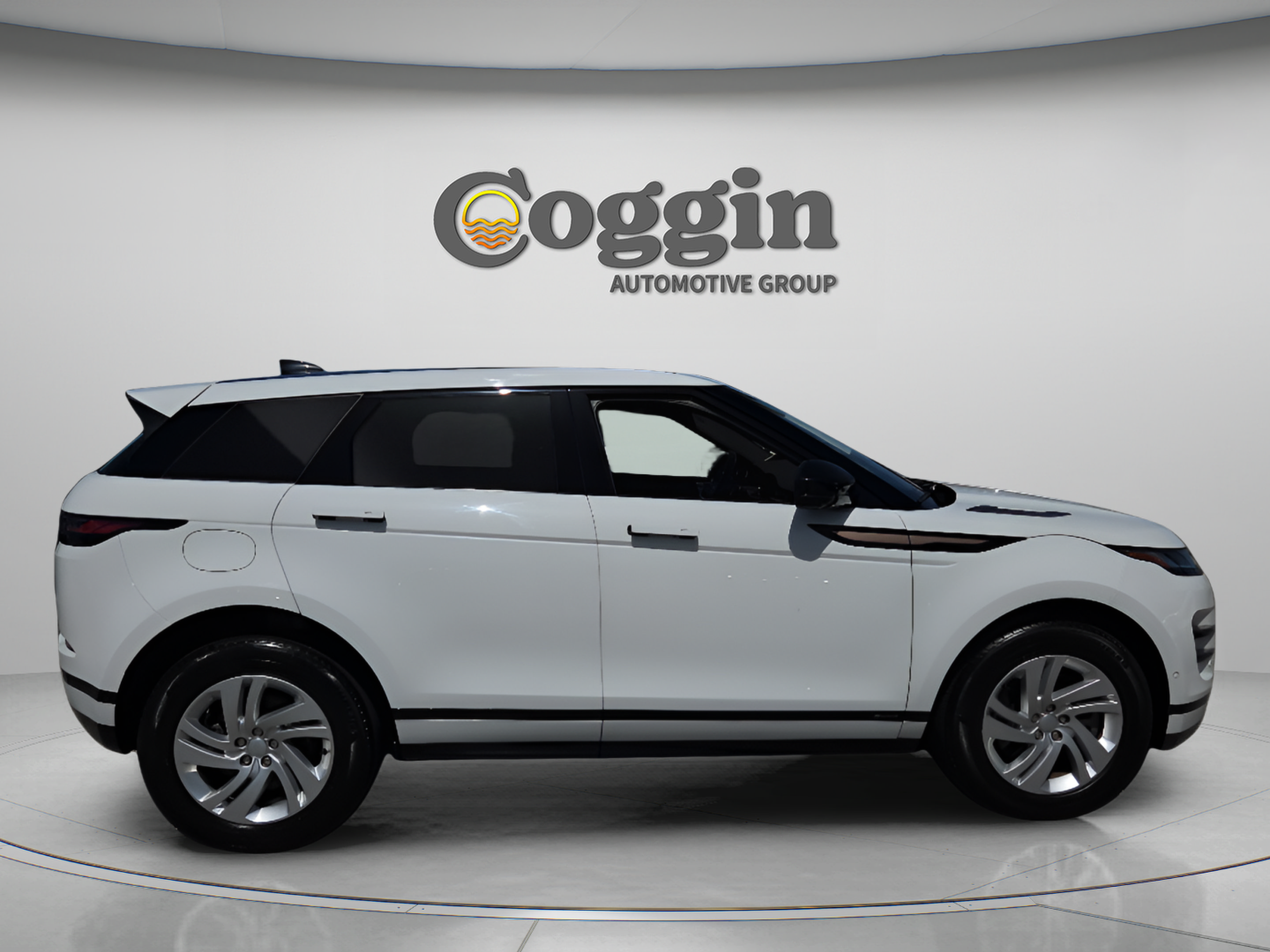 Used 2021 Land Rover Range Rover Evoque R-Dynamic S AWD/4WD image 6