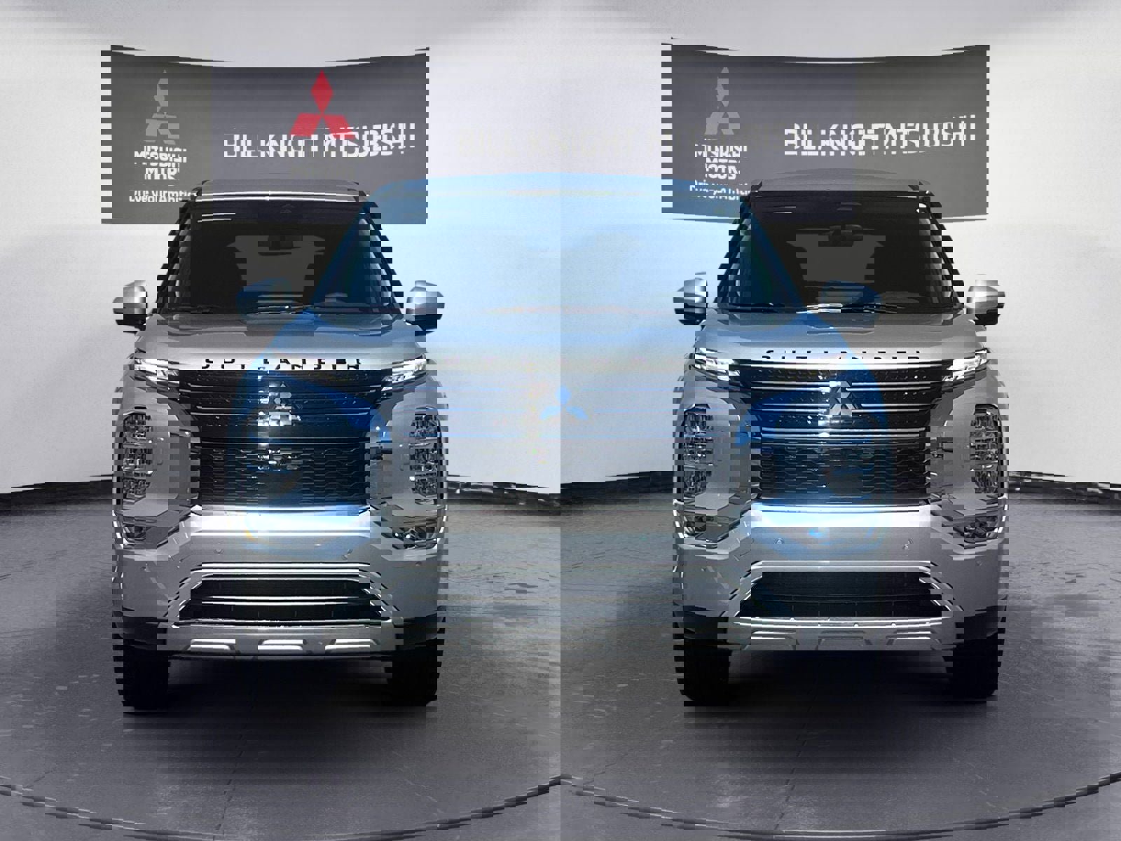 New 2025 Mitsubishi Outlander SE image 8