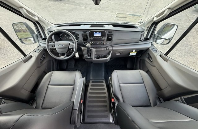 New 2025 Ford Transit 250 148 Medium Roof w/ Load Area Protection Package image 18