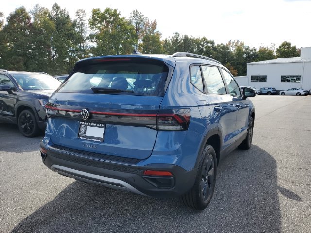 New 2027 Volkswagen Taos S FWD image 4