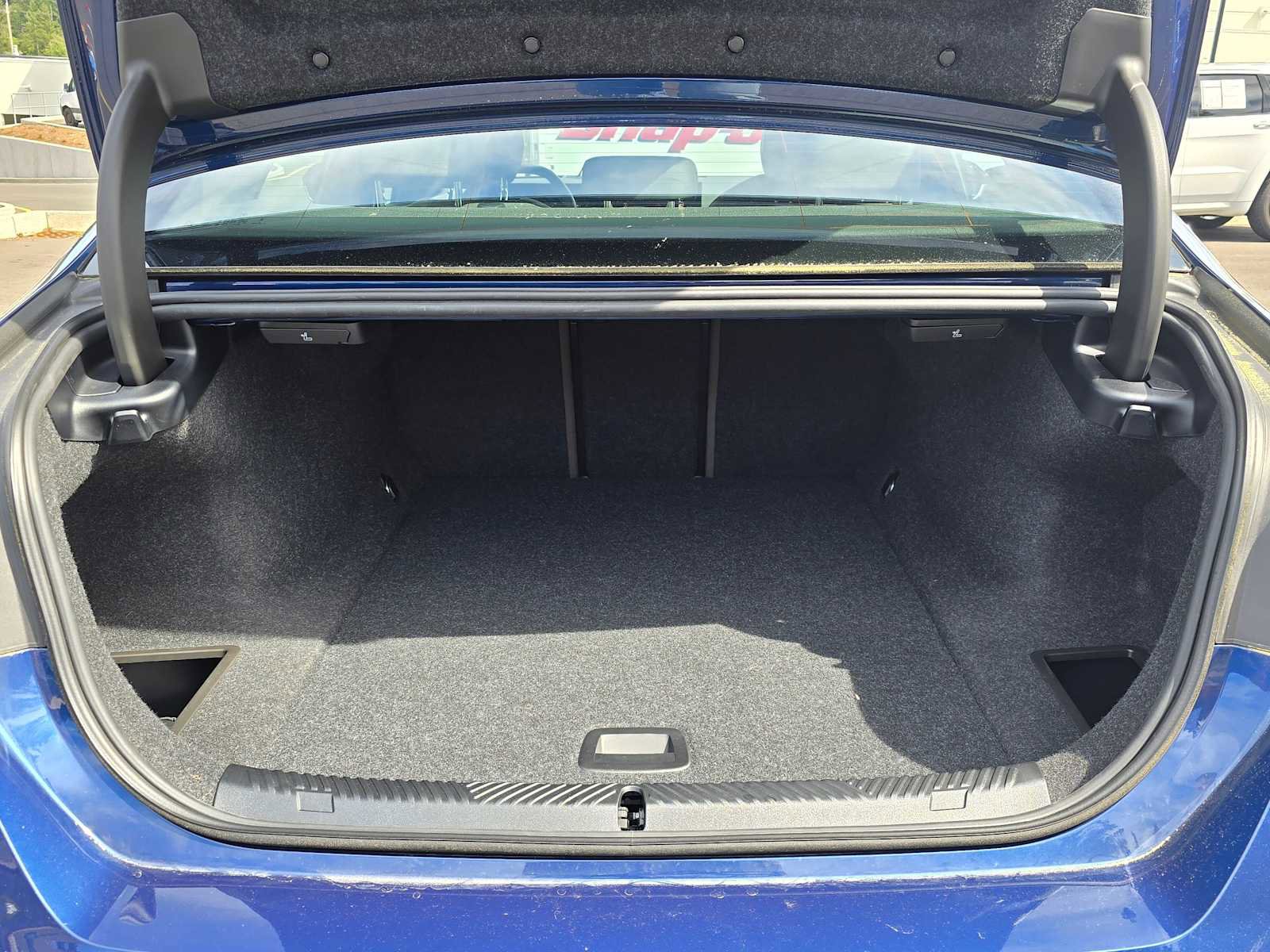 Used 2026 BMW i5 eDrive40 AWD/4WD image 14