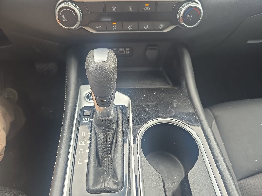 Used 2023 Nissan Altima 2.5 SV FWD image 15