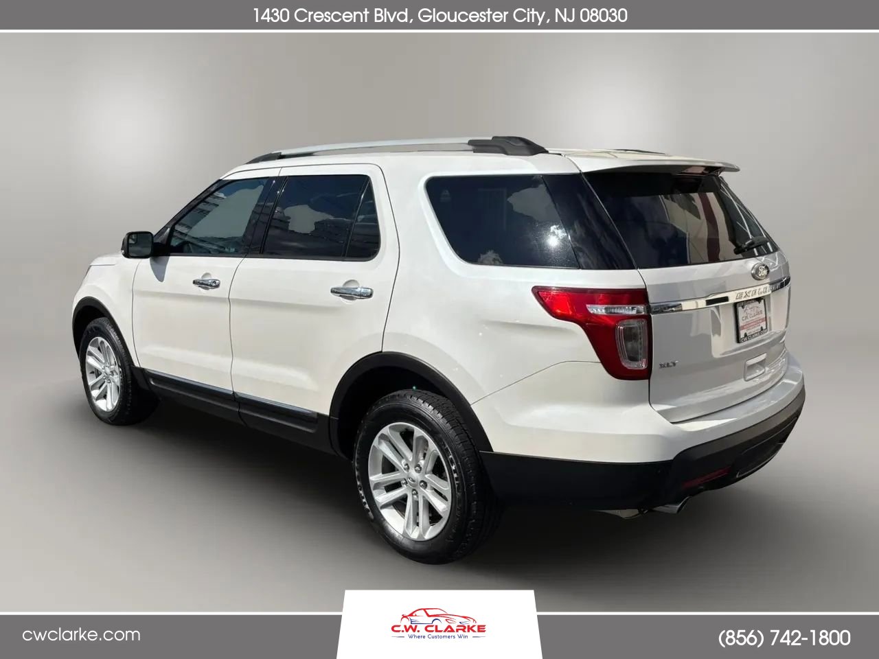 Used 2015 Ford Explorer XLT w/ Equipment Group 202A image 8