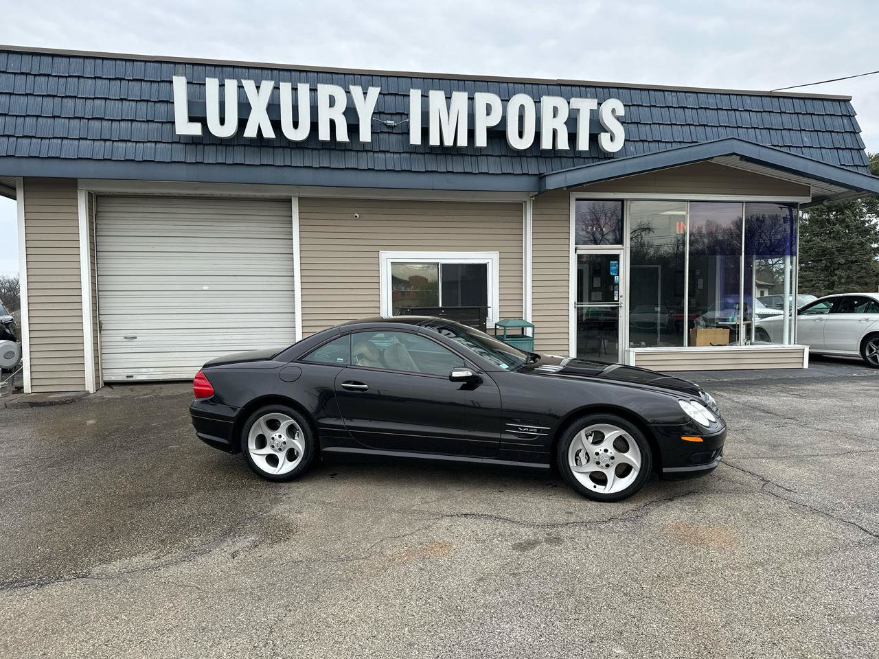 Used 2004 Mercedes-Benz SL 600 image 3