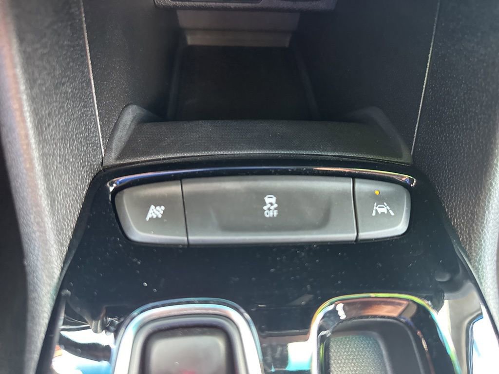 Used 2022 Chevrolet Bolt LT FWD image 7