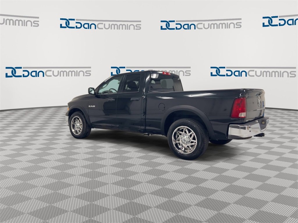 Used 2010 Dodge Ram 1500 Truck ST w/ SXT Appearance Group image 6