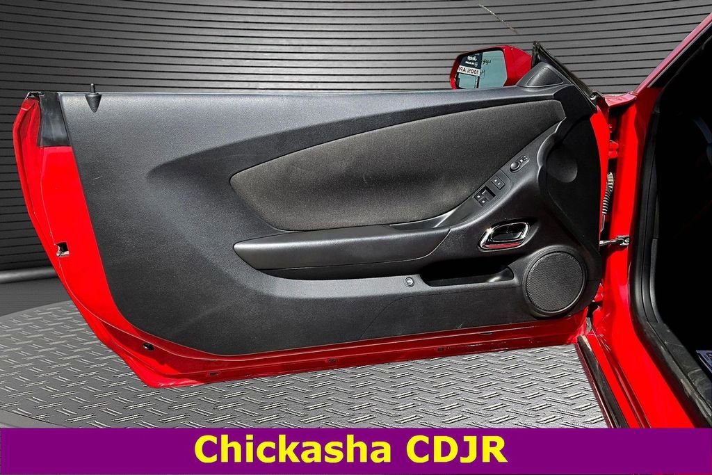 Used 2015 Chevrolet Camaro LT w/ RS Package image 18