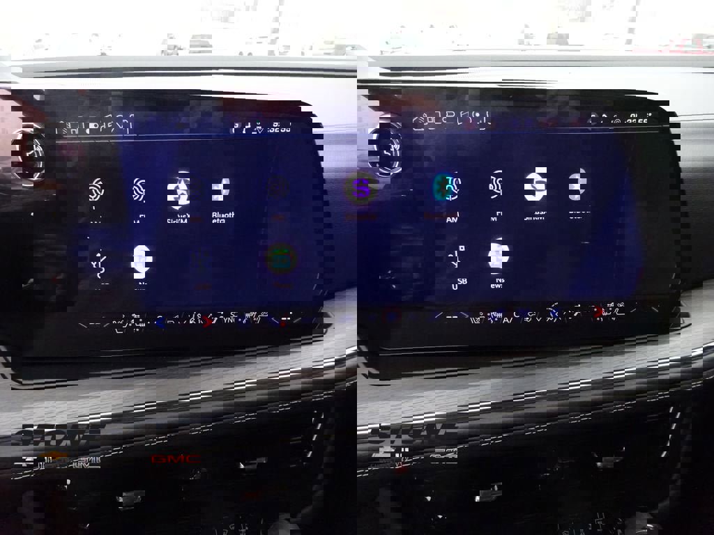 New 2026 Chevrolet Suburban Premier image 28