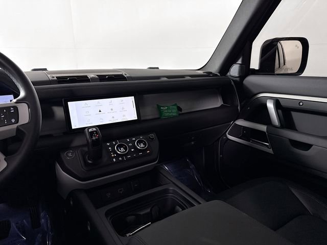Certified 2024 Land Rover Defender 110 X-Dynamic SE image 26