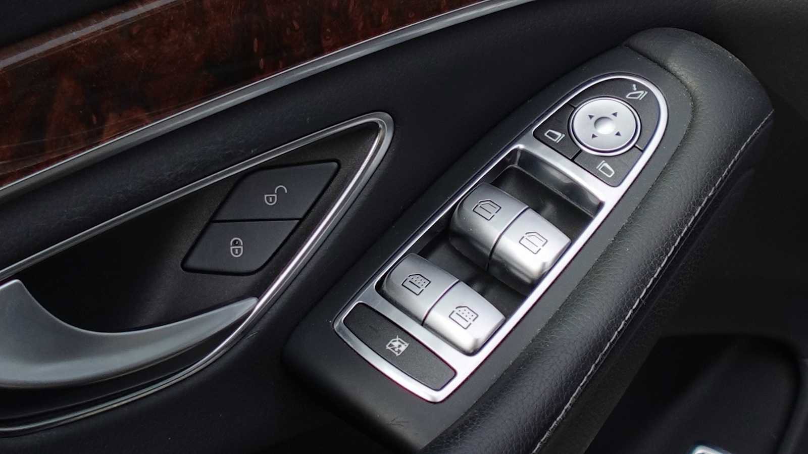 Used 2018 Mercedes-Benz S 450 4MATIC Sedan image 25