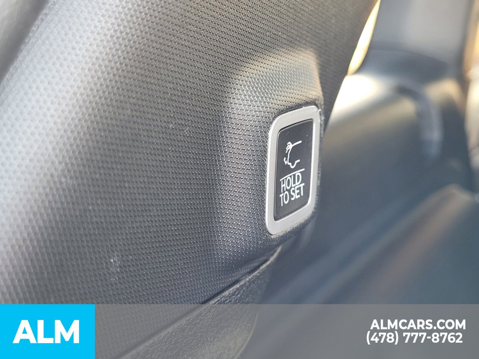 Used 2024 Jeep Grand Cherokee Limited 4xe image 12