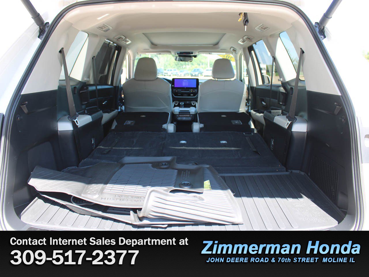 Used 2024 Toyota Grand Highlander AWD image 7