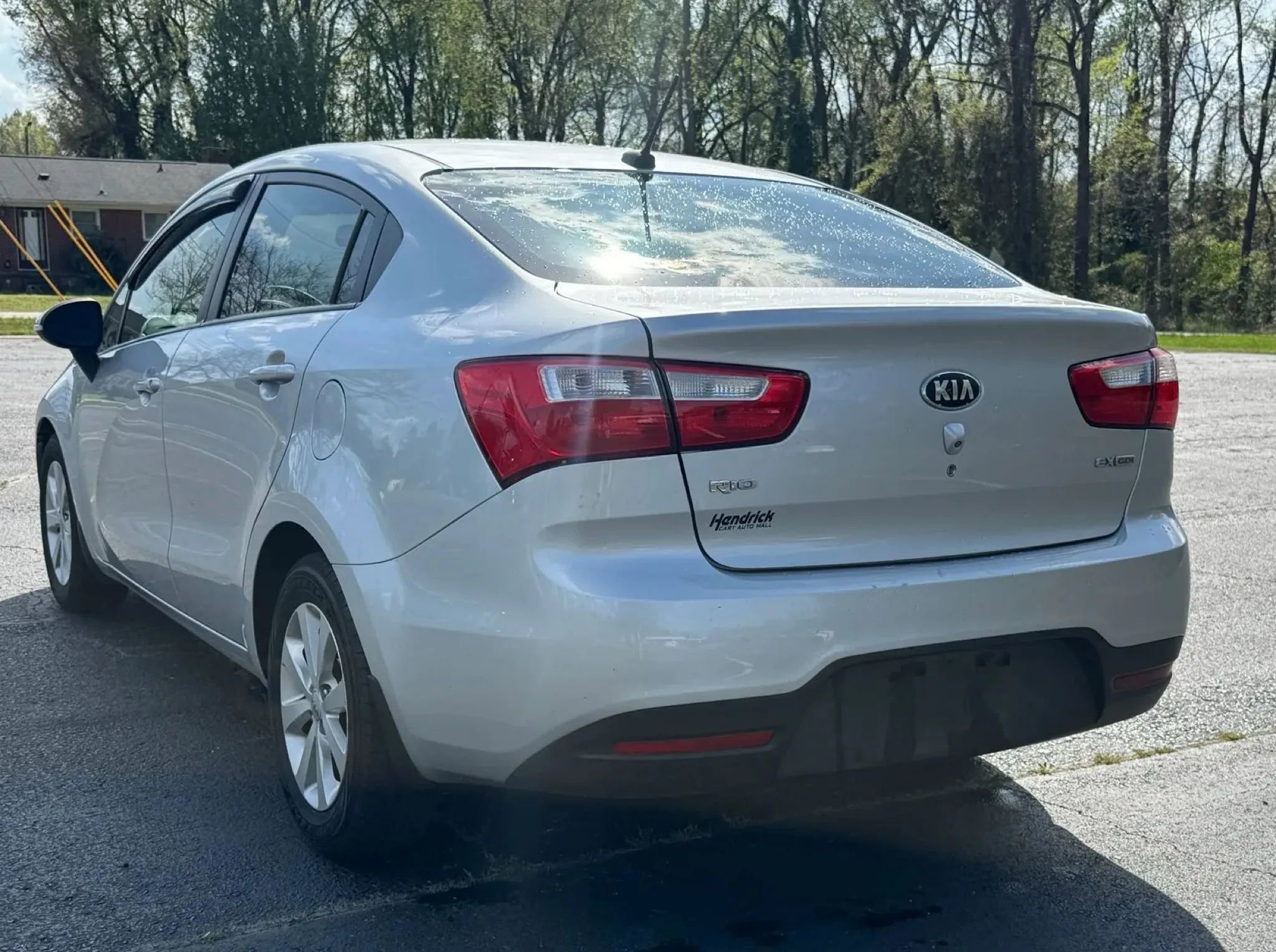 Used 2013 Kia Rio EX w/ Convenience Pkg FWD image 4