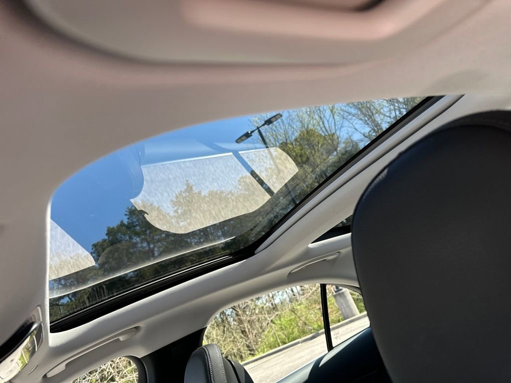 Used 2024 Mercedes-Benz E 350 4MATIC Sedan image 12