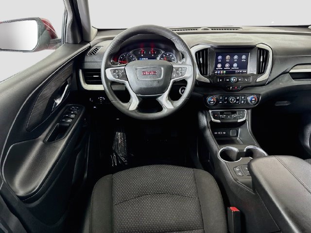 Used 2022 GMC Terrain SLE w/ Driver Convenience Package FWD image 16