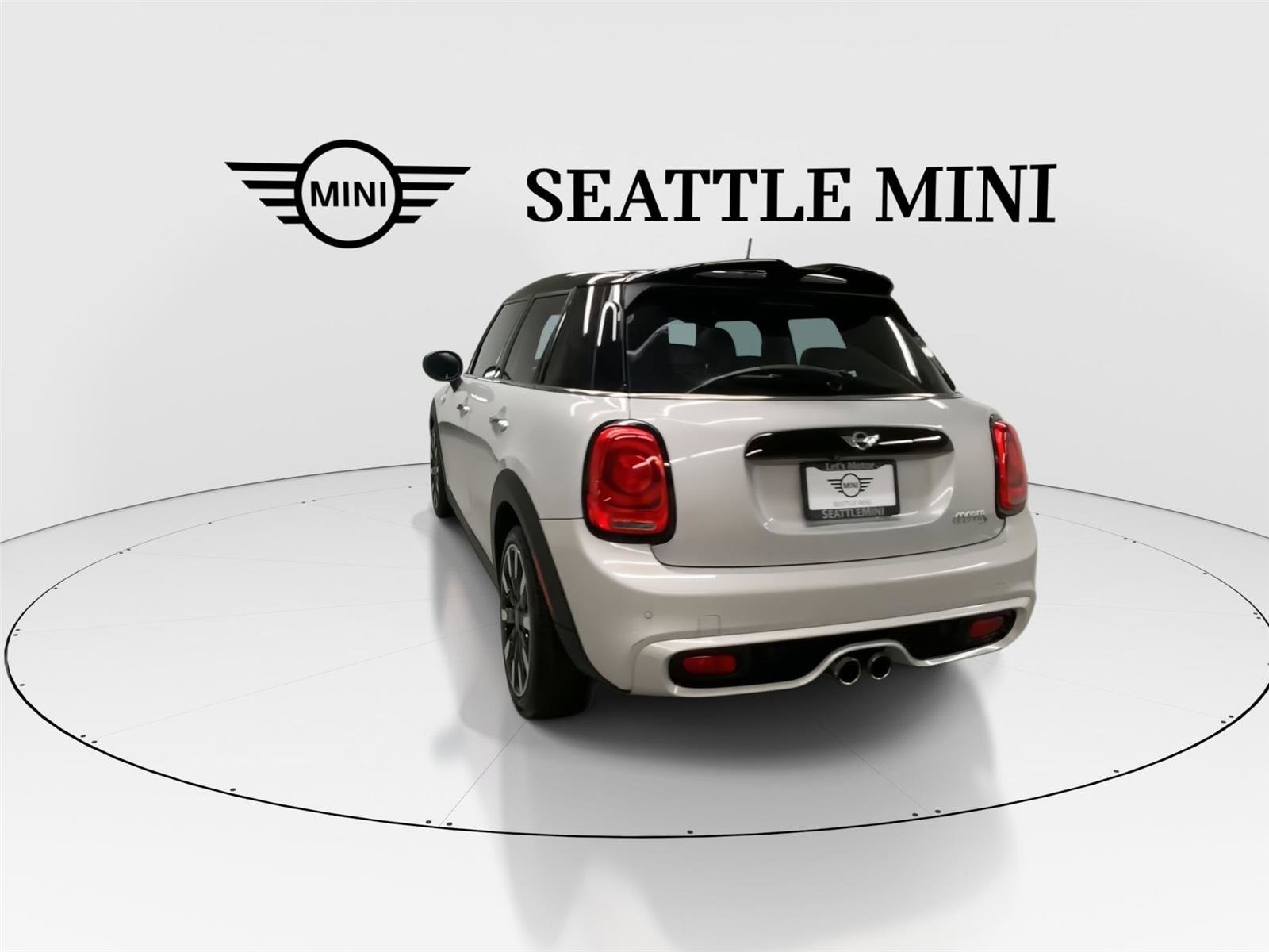Used 2017 MINI Cooper S image 9
