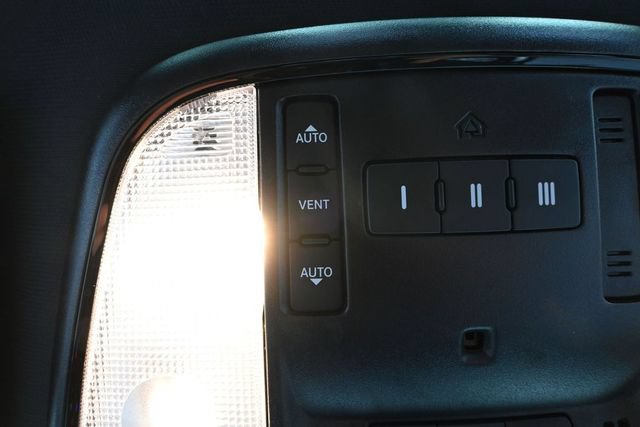 Used 2024 Dodge Durango R/T w/ Blacktop Package AWD/4WD image 37