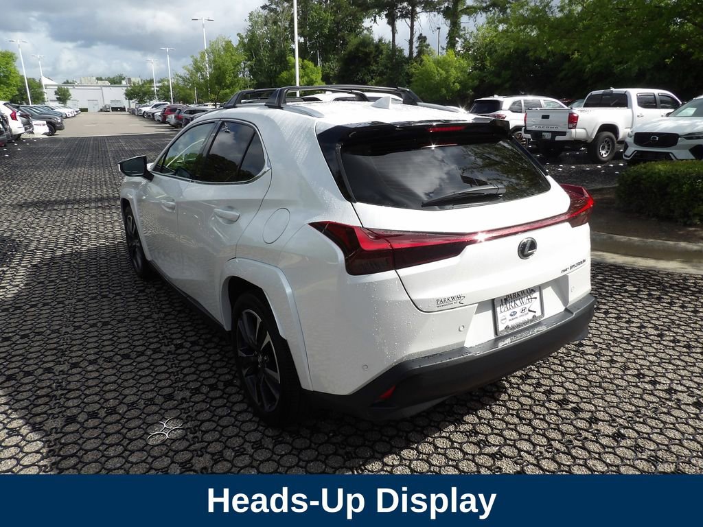 Used 2025 Lexus UX 300h AWD w/ Accessory Package (Z1) image 8