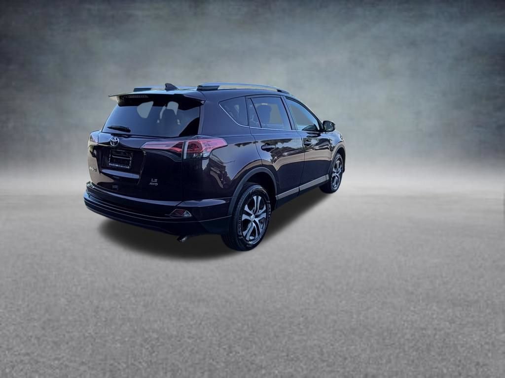 Used 2016 Toyota RAV4 LE AWD/4WD image 5