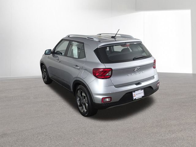 Used 2025 Hyundai Venue SEL image 38