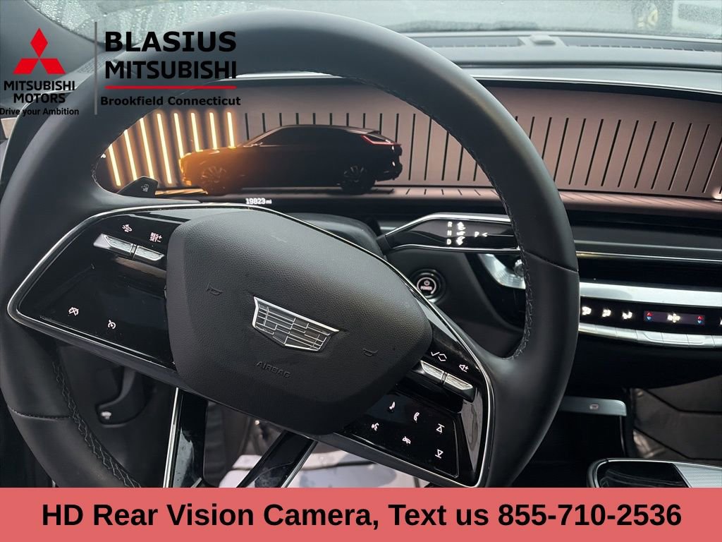 Used 2024 Cadillac Lyriq Tech image 18