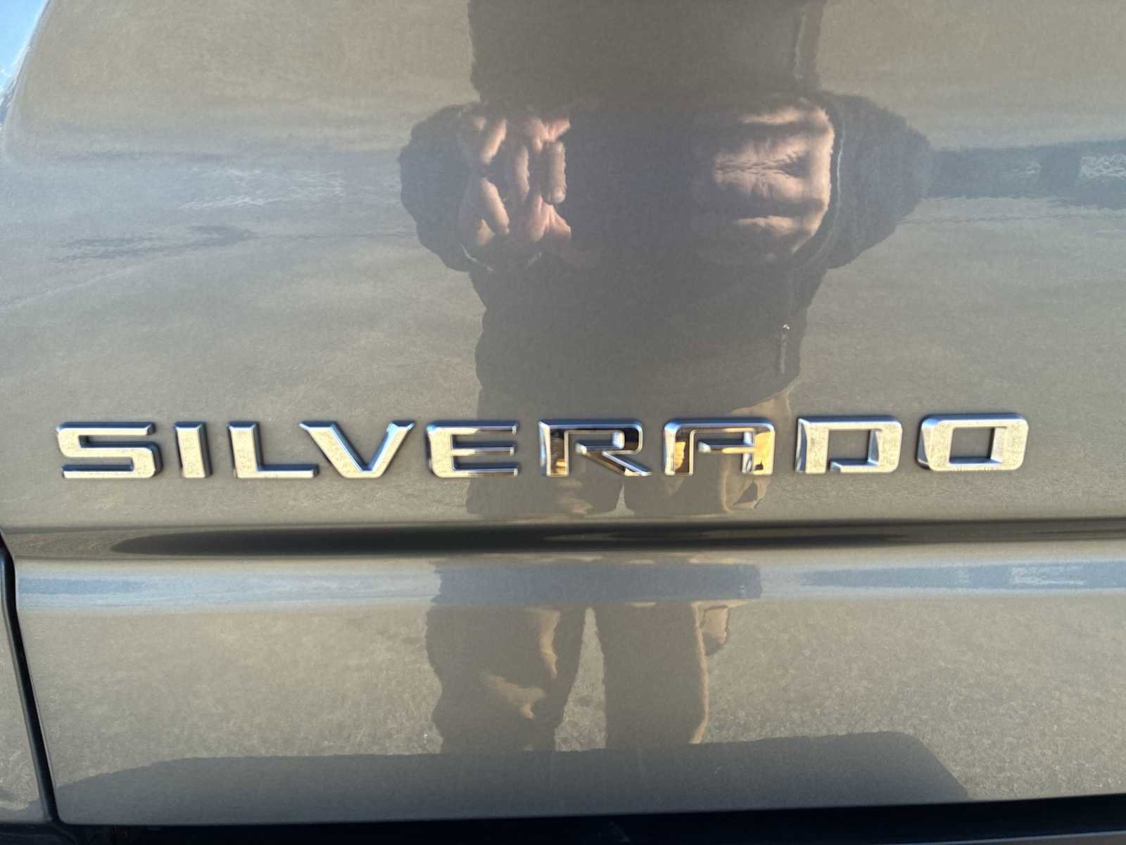 Used 2022 Chevrolet Silverado 1500 High Country image 33