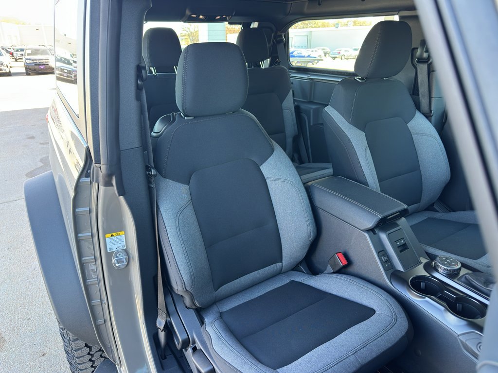 New 2025 Ford Bronco 2-Door w/ Sasquatch Package image 28