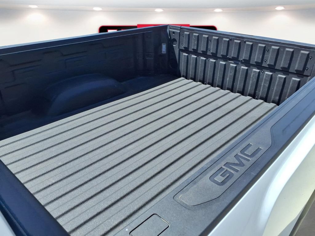 Used 2025 GMC Sierra 2500 AT4 AWD/4WD image 23
