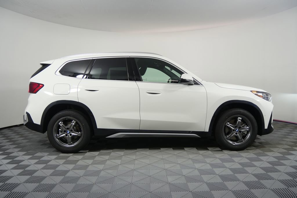 Used 2026 BMW X1 xDrive28i w/ Convenience Package image 2
