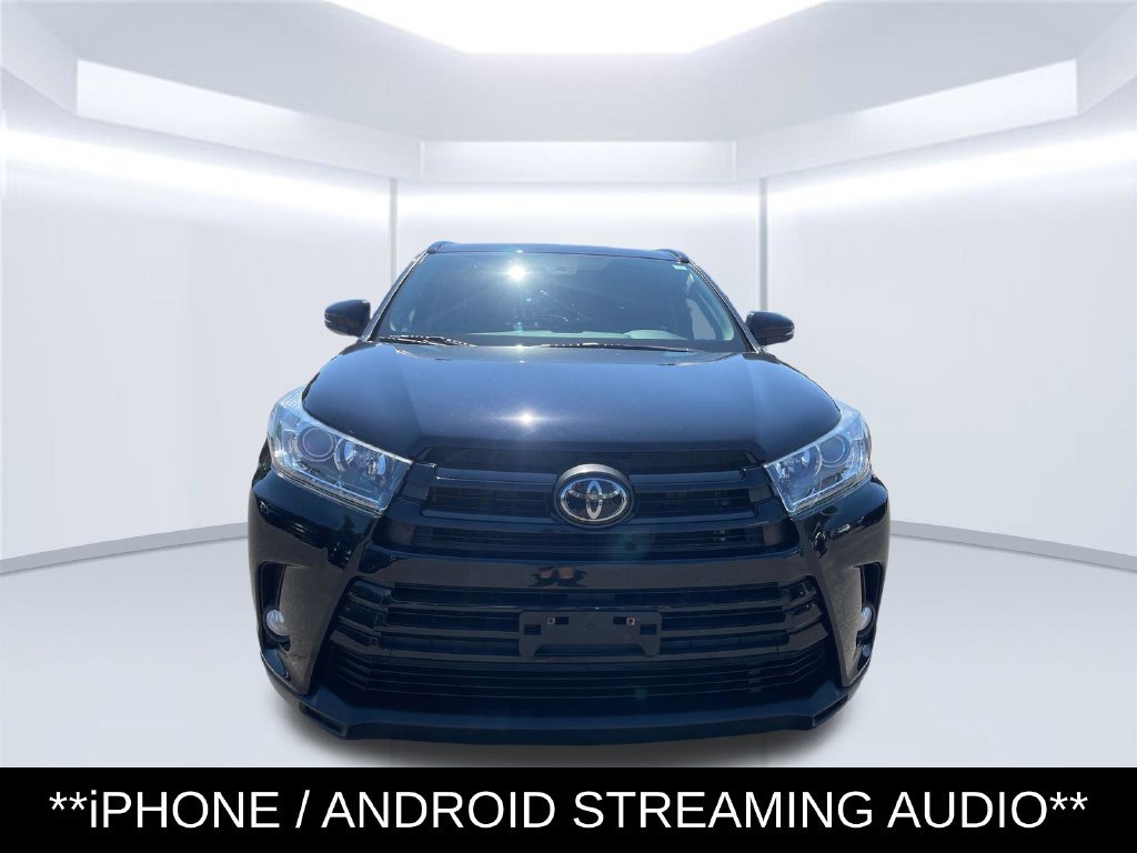 Used 2018 Toyota Highlander SE AWD/4WD image 10