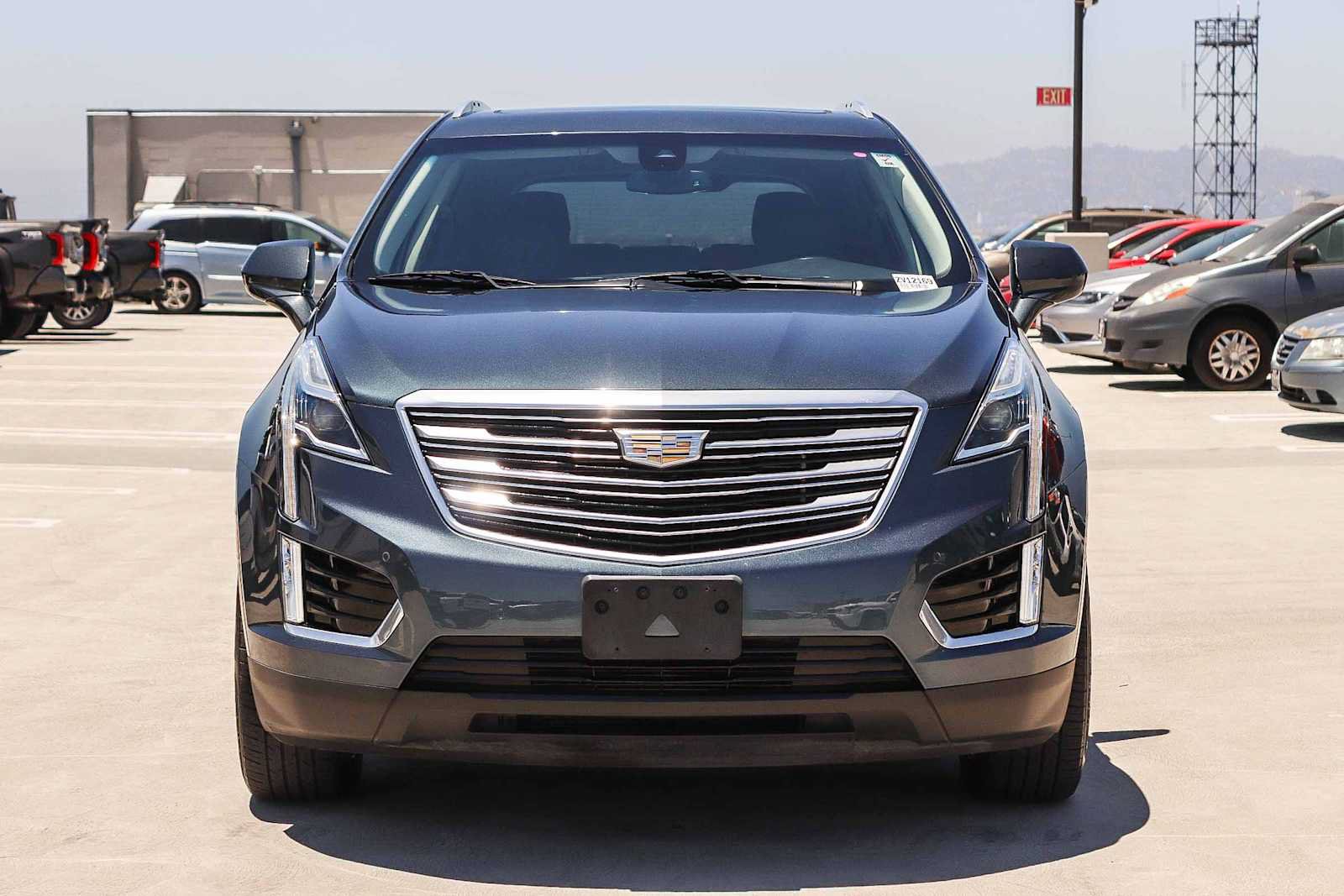 Used 2019 Cadillac XT5 Premium Luxury FWD image 2