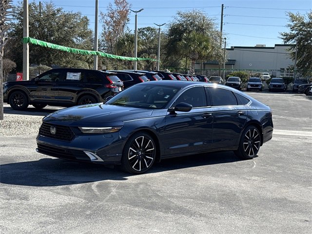 Used 2024 Honda Accord Touring image 12