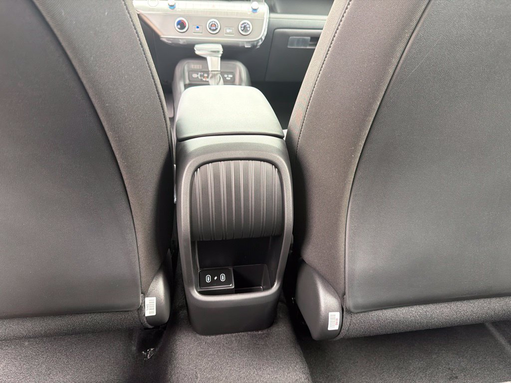 New 2027 Hyundai Kona SE AWD/4WD image 16