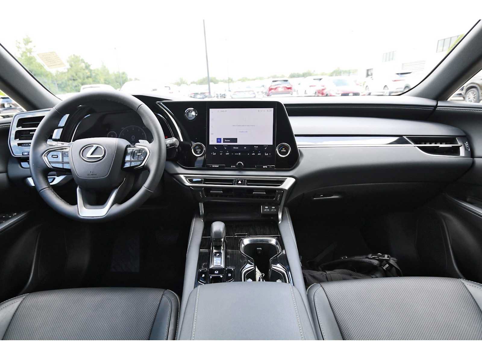 Used 2024 Lexus RX 350 FWD w/ Technology Package image 7