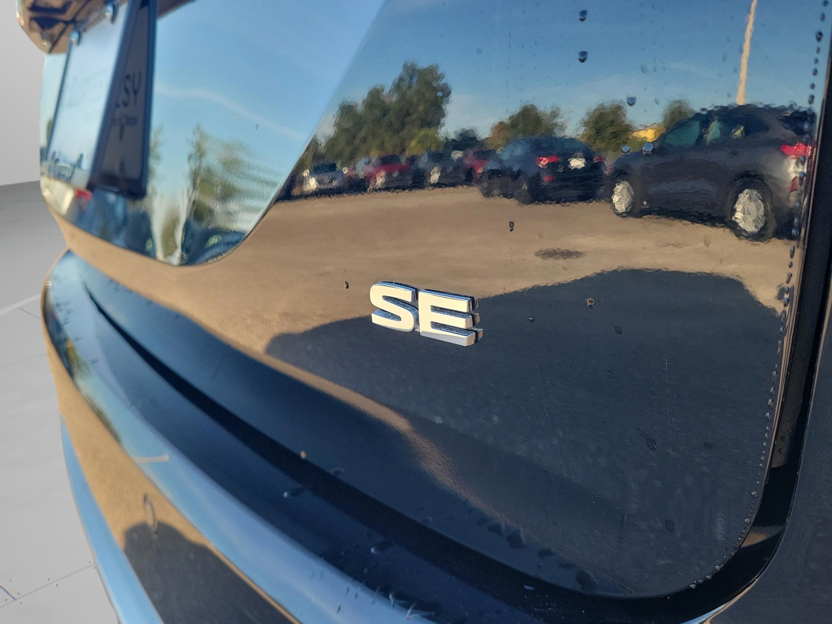 Used 2024 Mitsubishi Outlander SE image 31