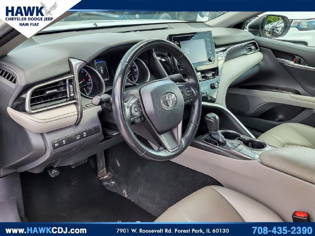 Used 2024 Toyota Camry SE FWD image 9