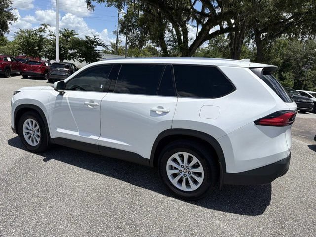 Certified 2024 Toyota Grand Highlander FWD image 4