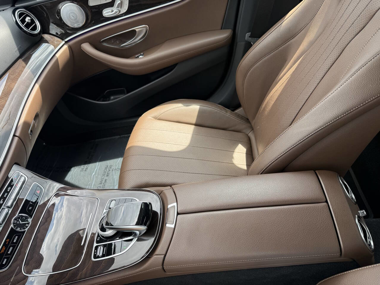 Used 2019 Mercedes-Benz E 450 4MATIC Sedan image 21