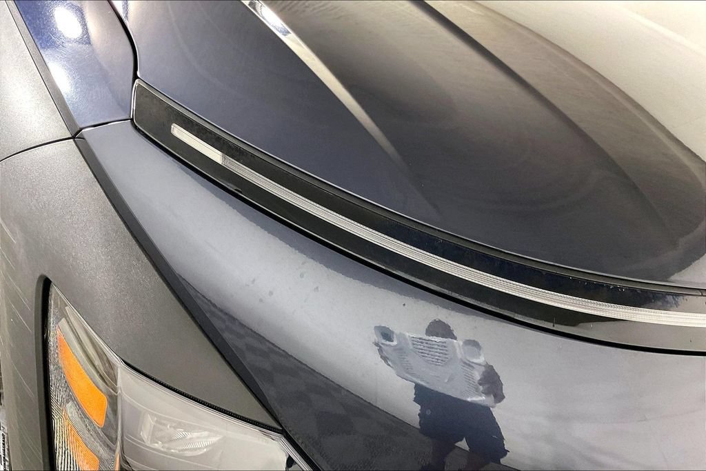 Used 2025 Hyundai Kona SEL FWD image 27
