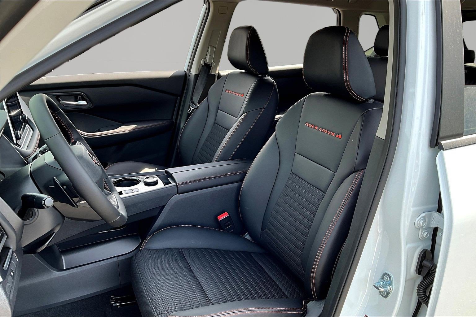New 2026 Nissan Rogue SV AWD/4WD image 16